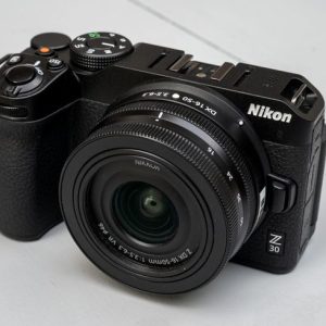 Nikon Z30-quay 4K sắc nét, thiết kế nhỏ gọn